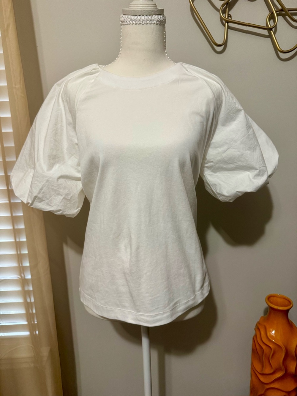 Banana Republic White Puff Sleeve Tee